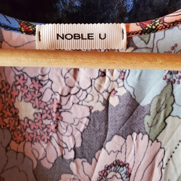 Noble U black and floral rainbow tank sleeveless asymmetrical hem slinky dress - Picture 6 of 7